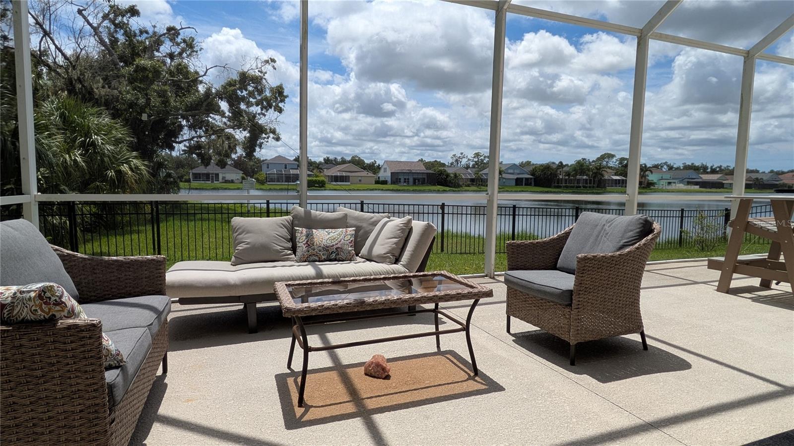 SILVERLAKE - Residential