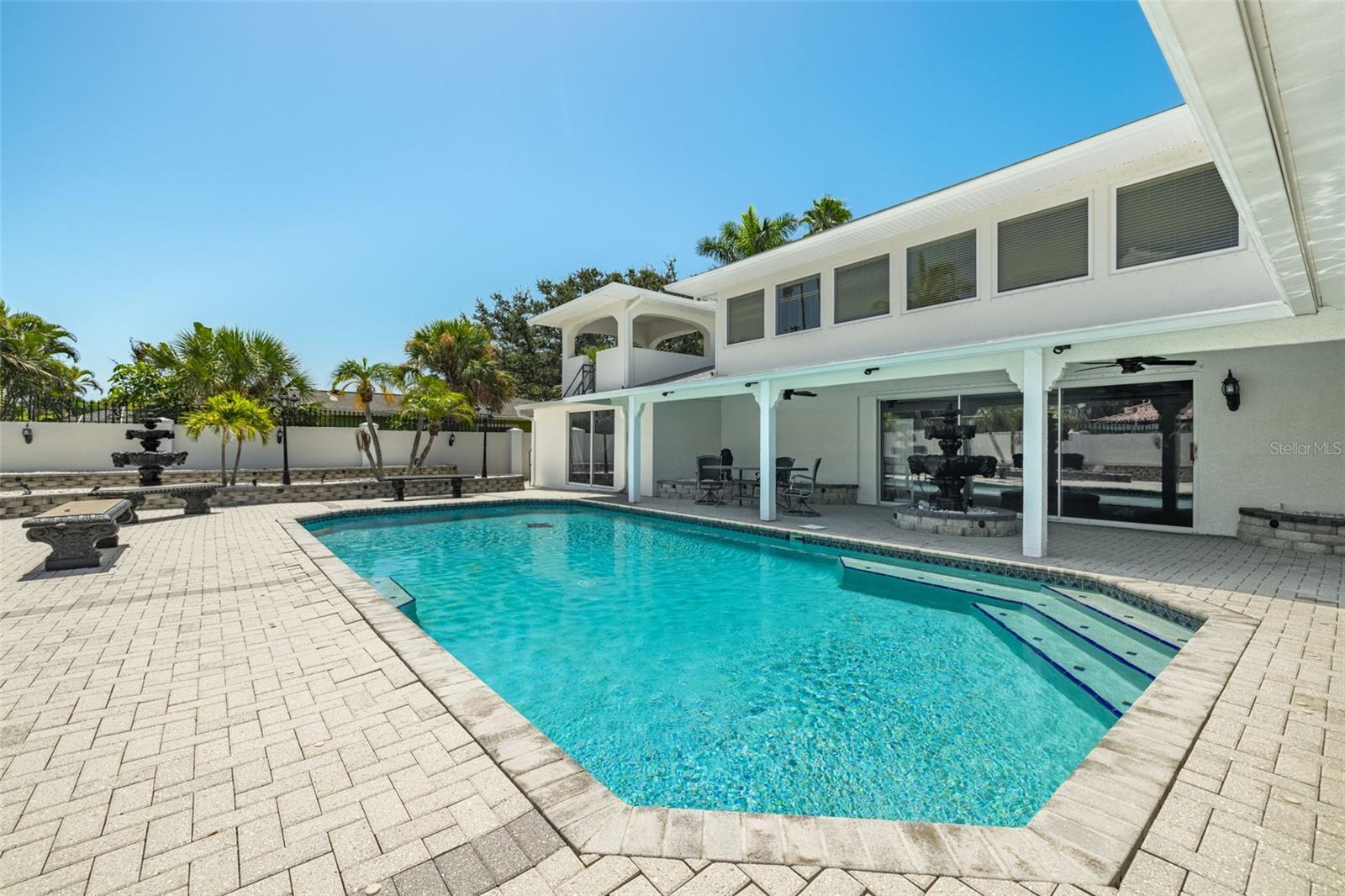 TIERRA VERDE - Residential