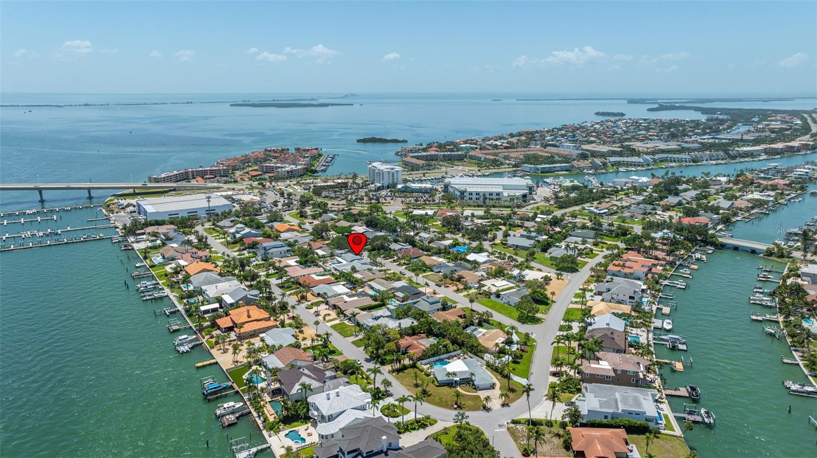 TIERRA VERDE - Residential