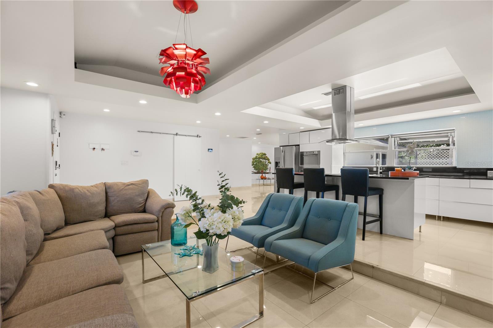 10539 WOODWAY DRIVE