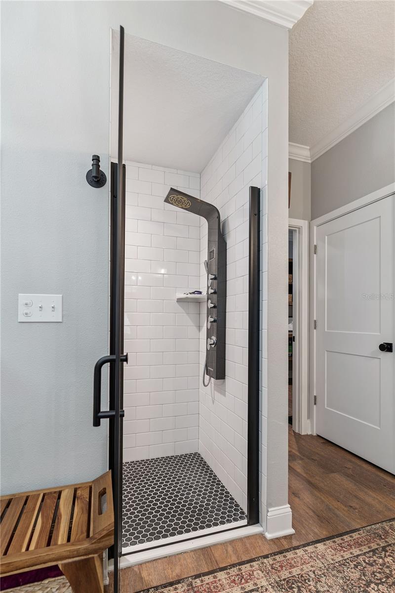 WEIS SUB - Residential