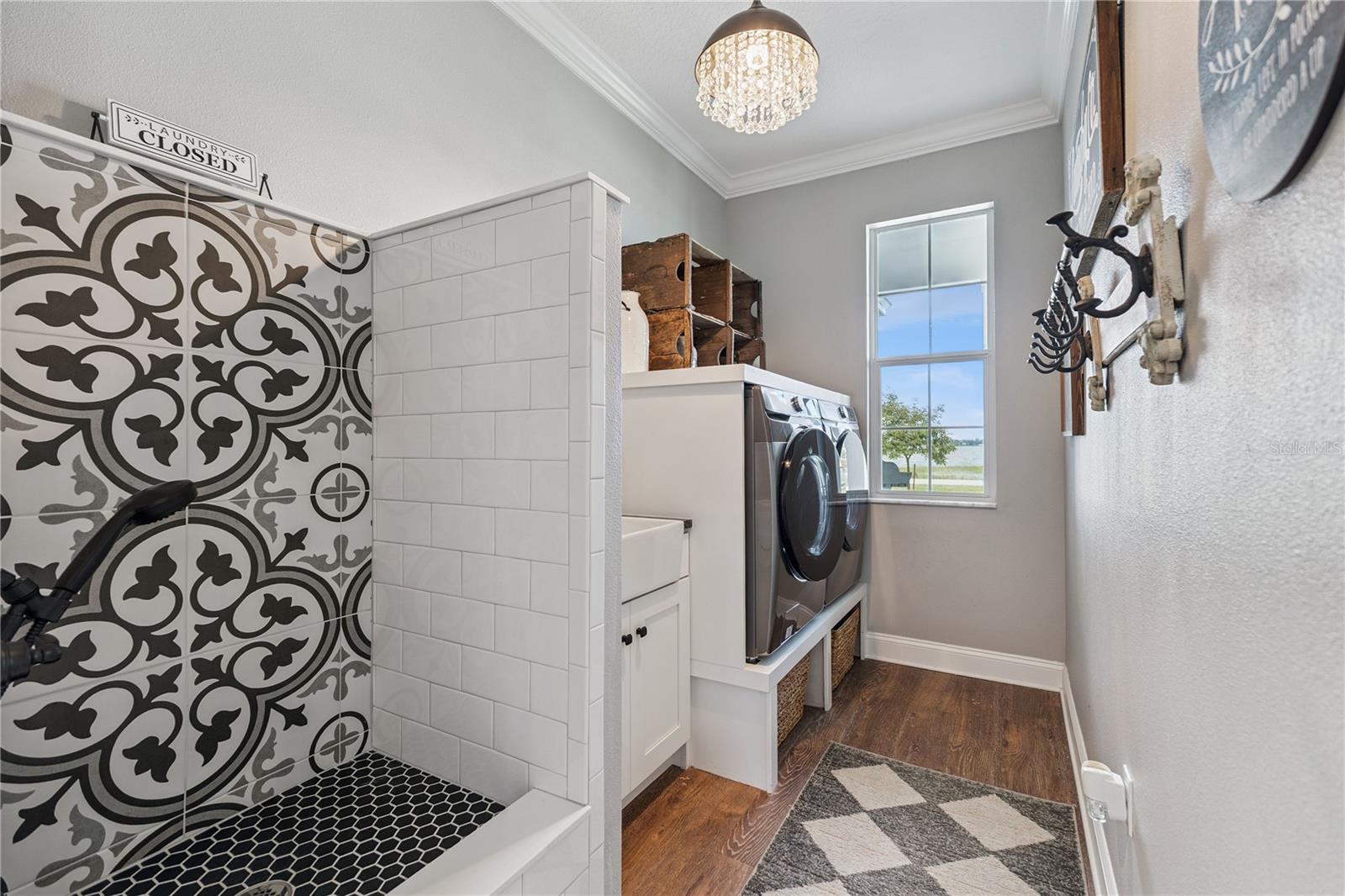 WEIS SUB - Residential