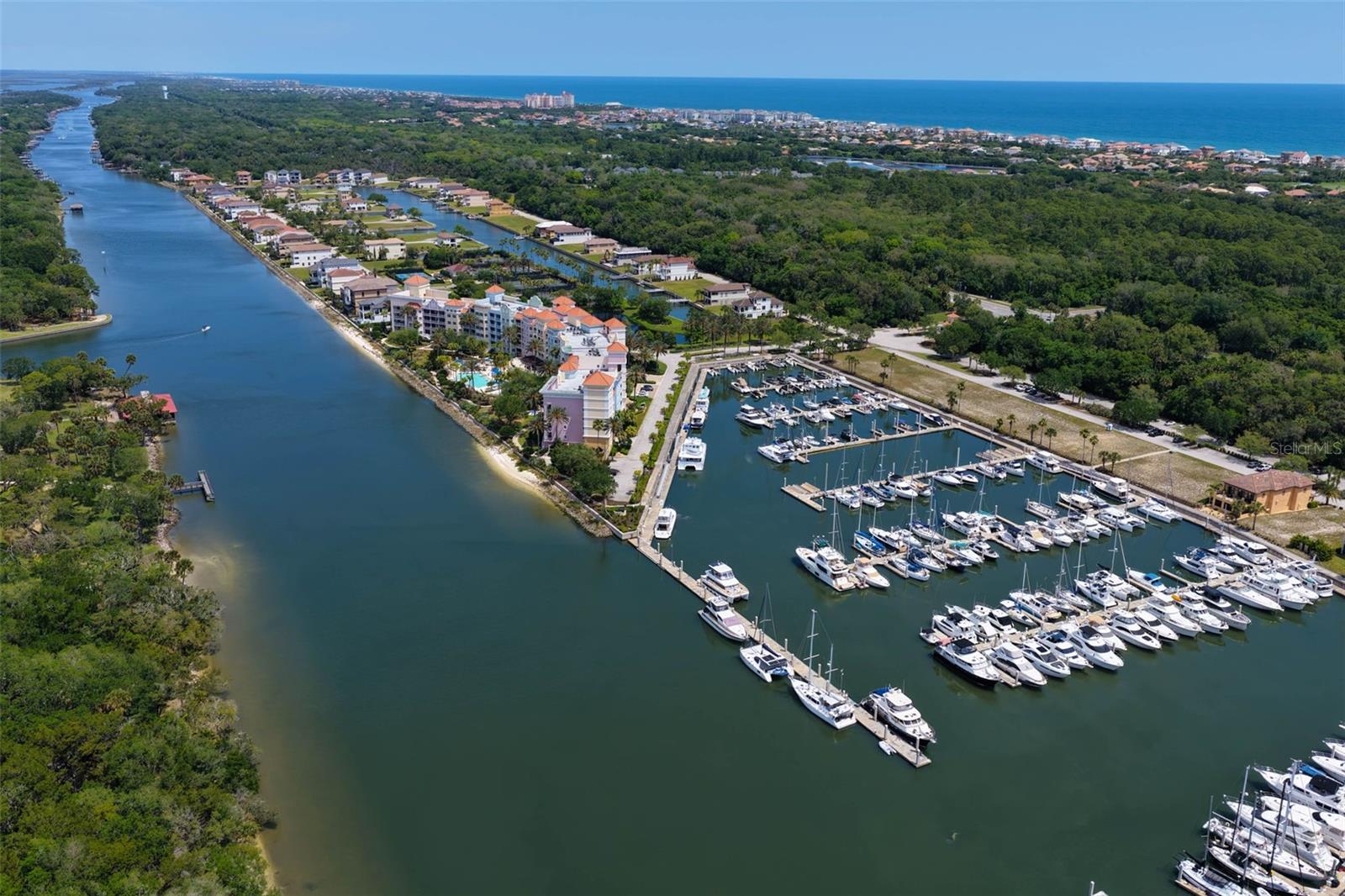 102 YACHT HARBOR DRIVE 467