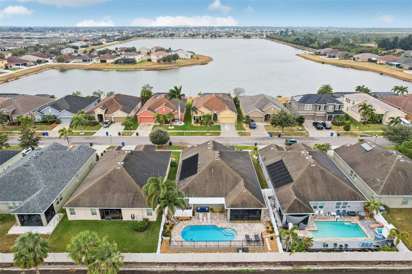 BAHIA LAKES PH 4 - Residential