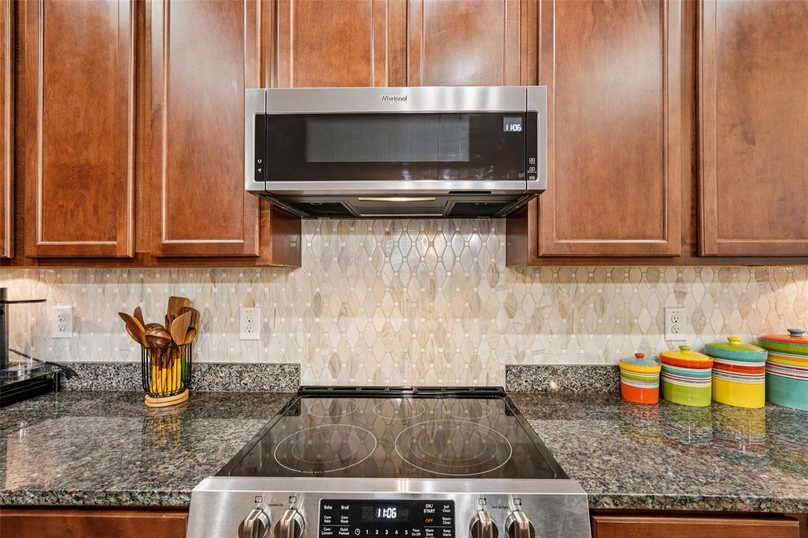 BAHIA LAKES PH 4 - Residential