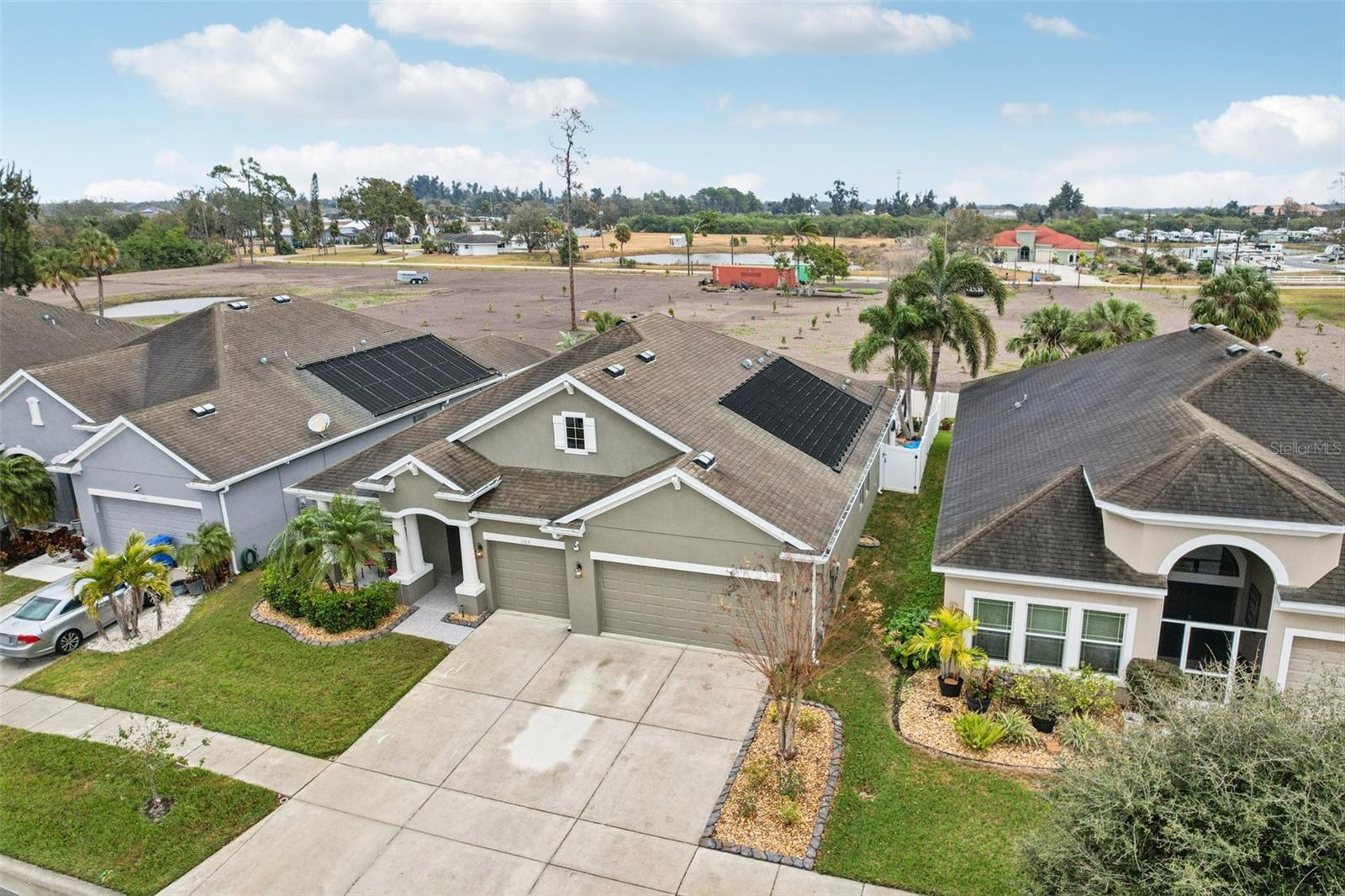 BAHIA LAKES PH 4 - Residential