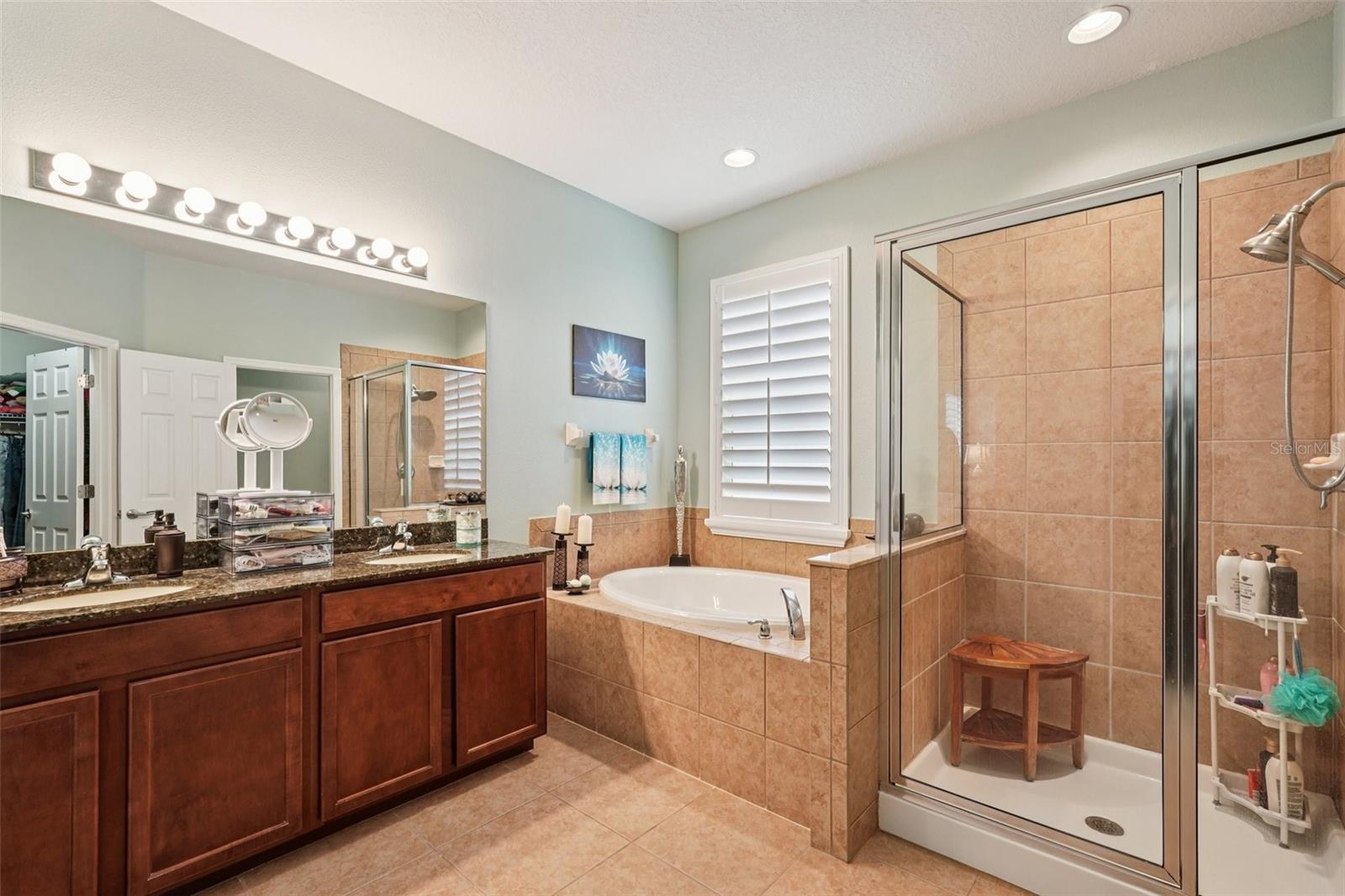 BAHIA LAKES PH 4 - Residential