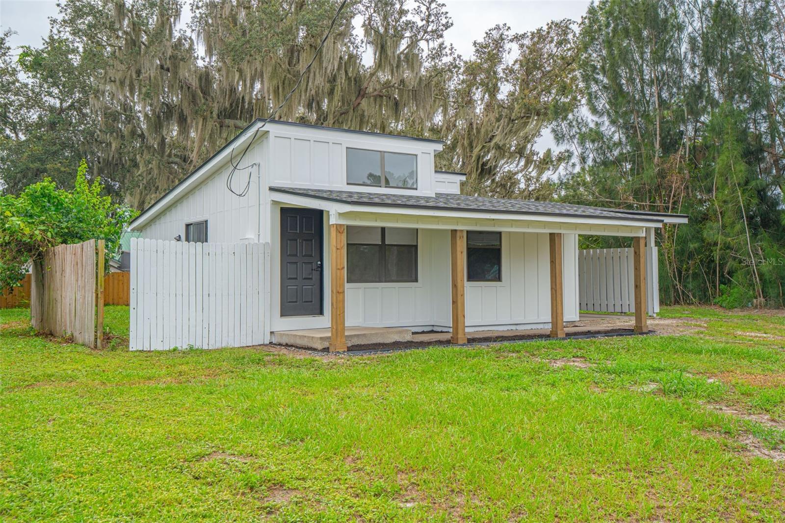 DELTONA LAKES UNIT 38 - Residential