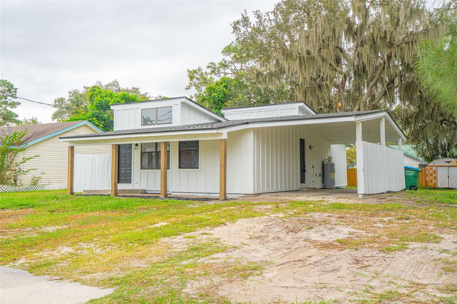 DELTONA LAKES UNIT 38 - Residential