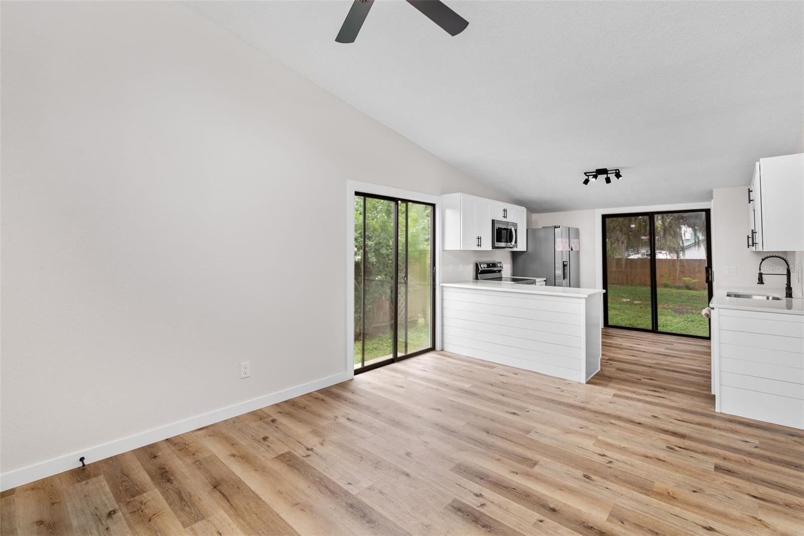 DELTONA LAKES UNIT 38 - Residential
