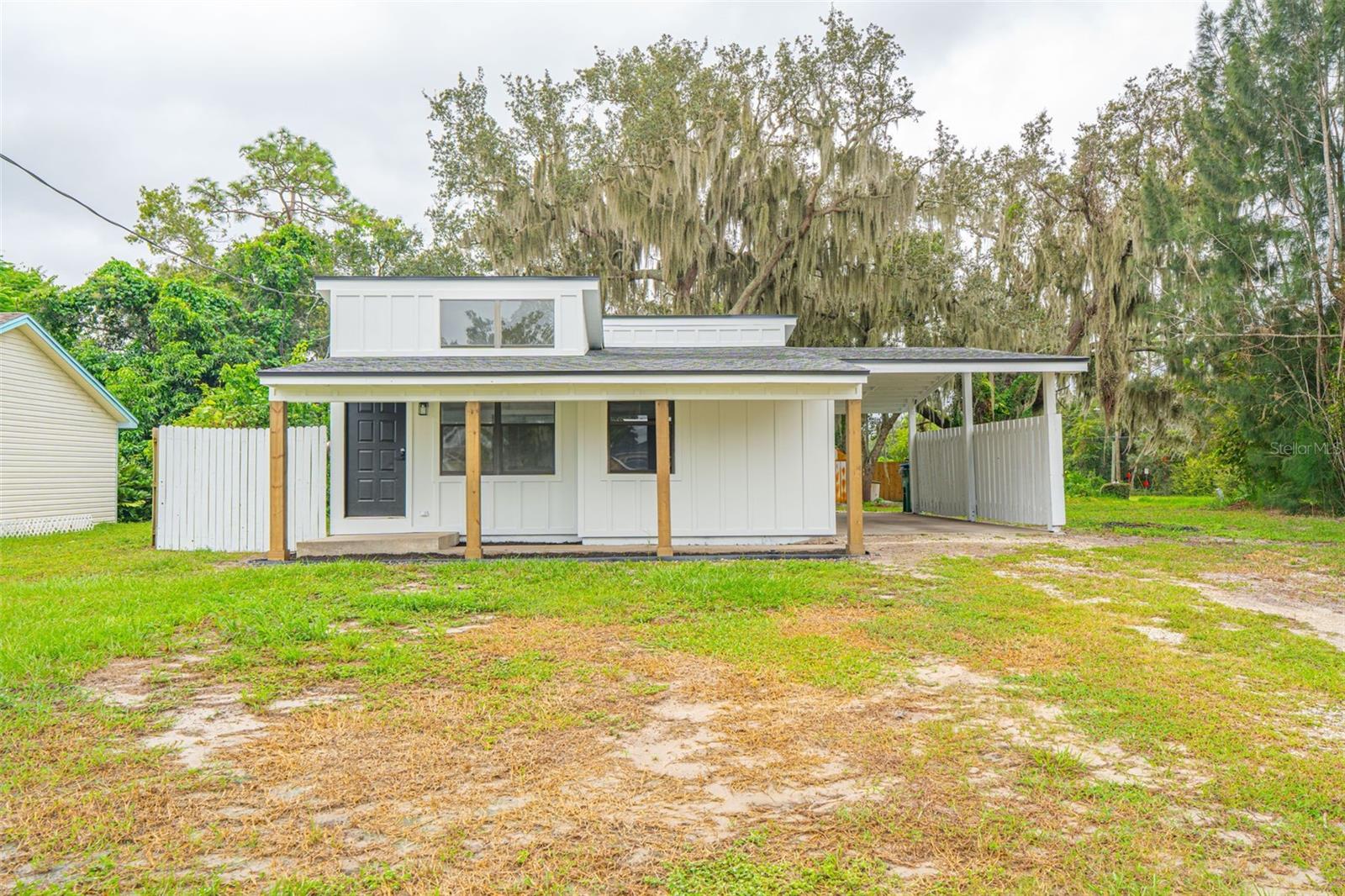 DELTONA LAKES UNIT 38 - Residential