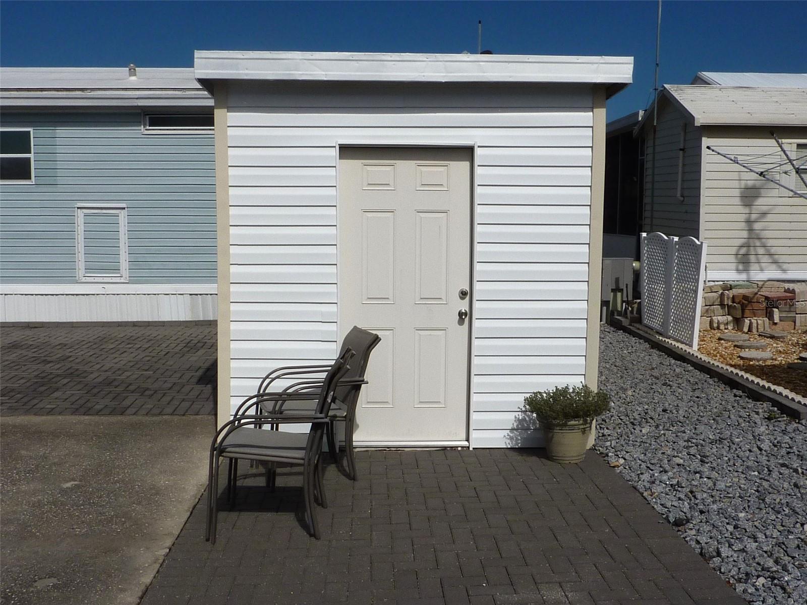 CENTER CREST R V PARK - Land