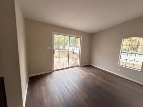 Tiny photo for 100 SE 81st Street, Ocala, FL 34480 (MLS # OM715849)