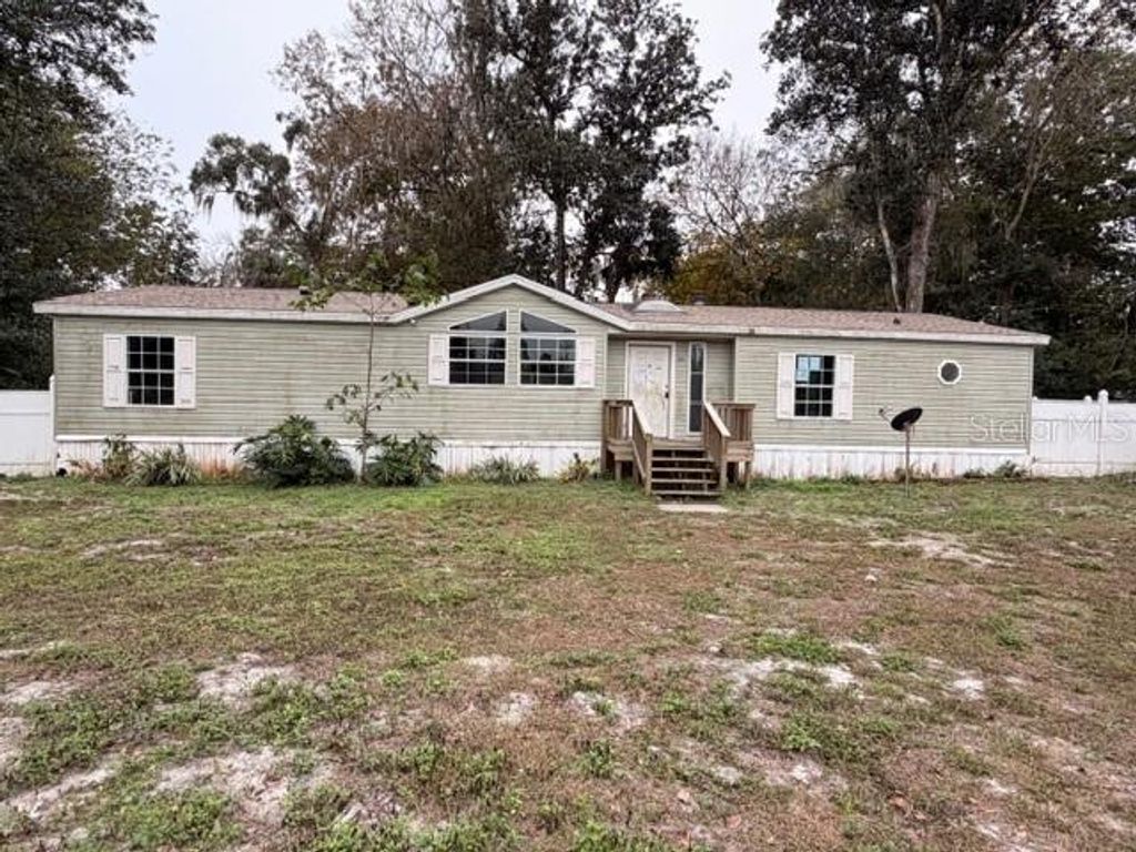 Photo of 100 SE 81st Street, Ocala, FL 34480 (MLS # OM715849)