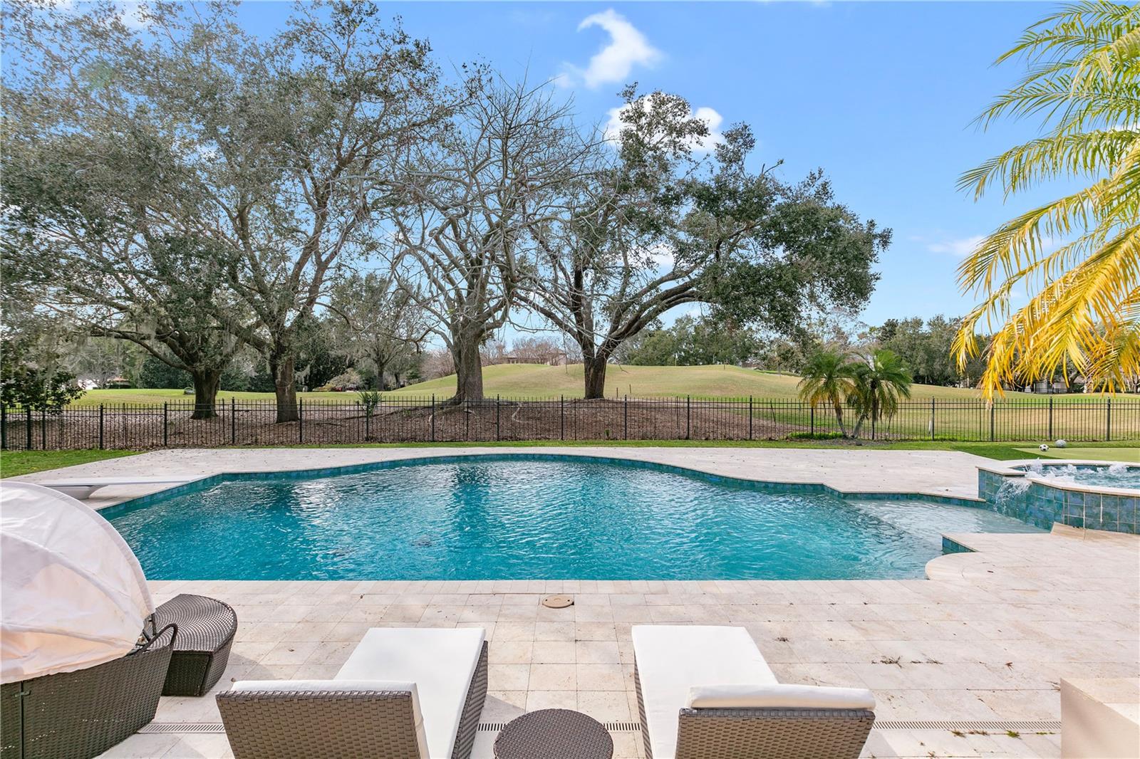 ISLEWORTH - Residential