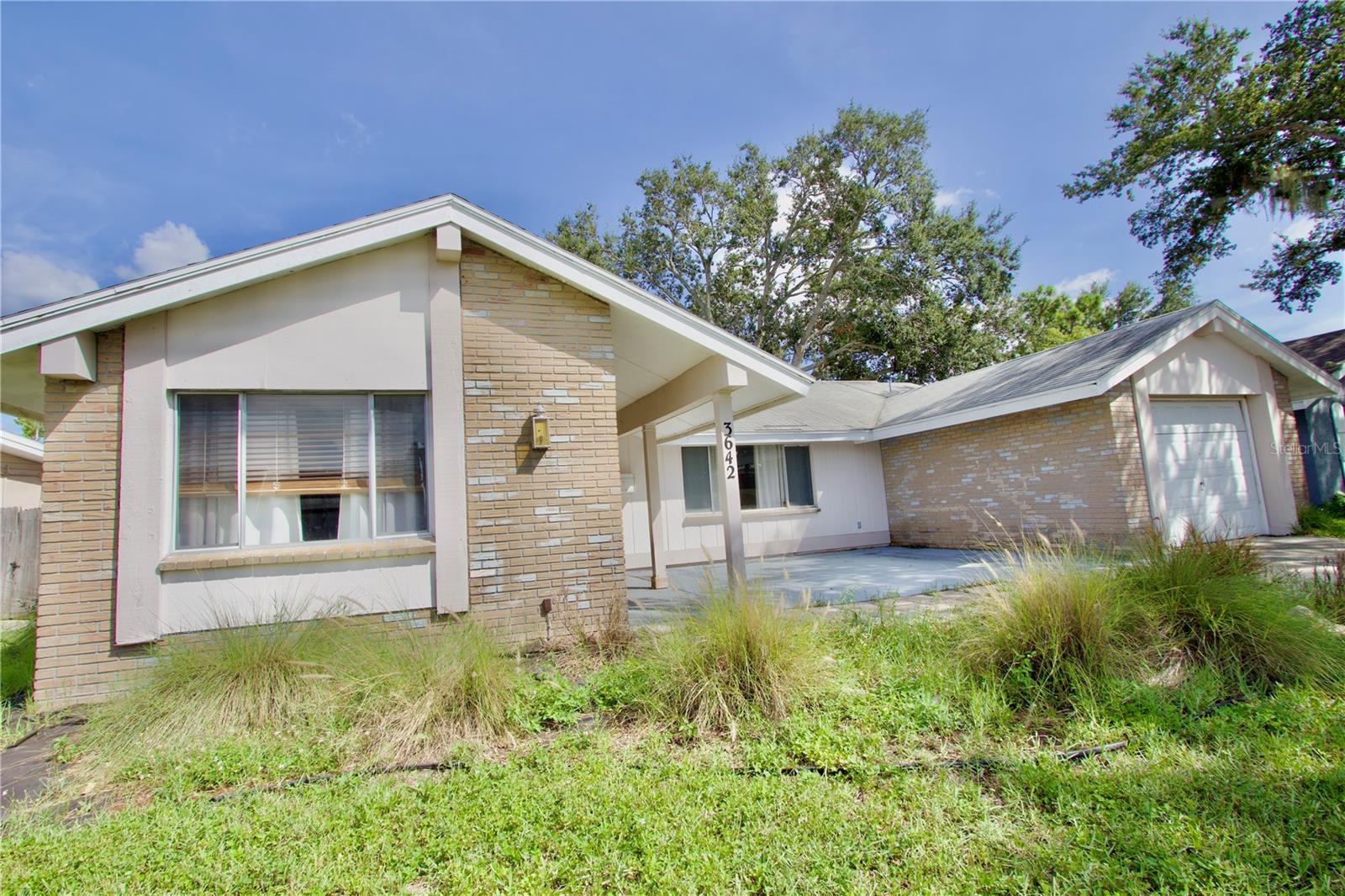 INVESTOR SPECIAL...PRICED TO SELL FAST...HOME IS OWNER OCCUPIED SO SHOWINGS ARE BY APPT ONLY.