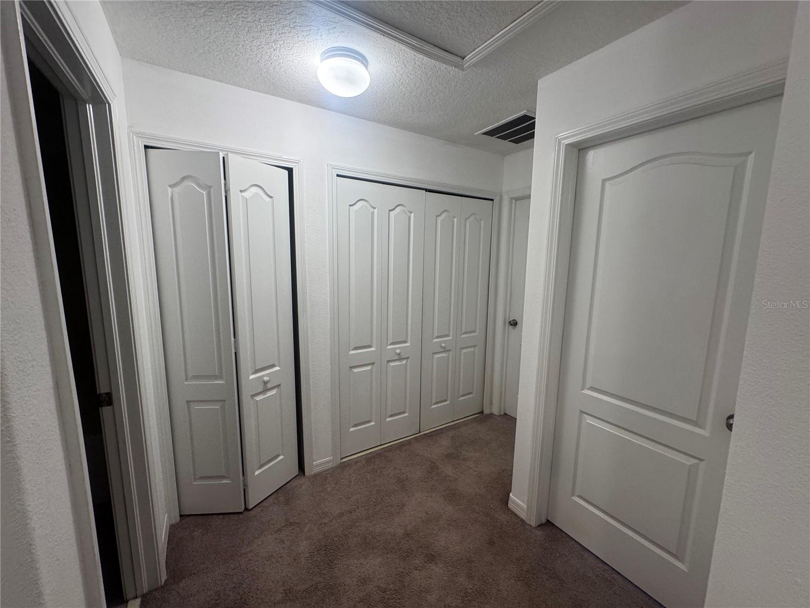 WYNDHAM LAKES ESTATES - Residential