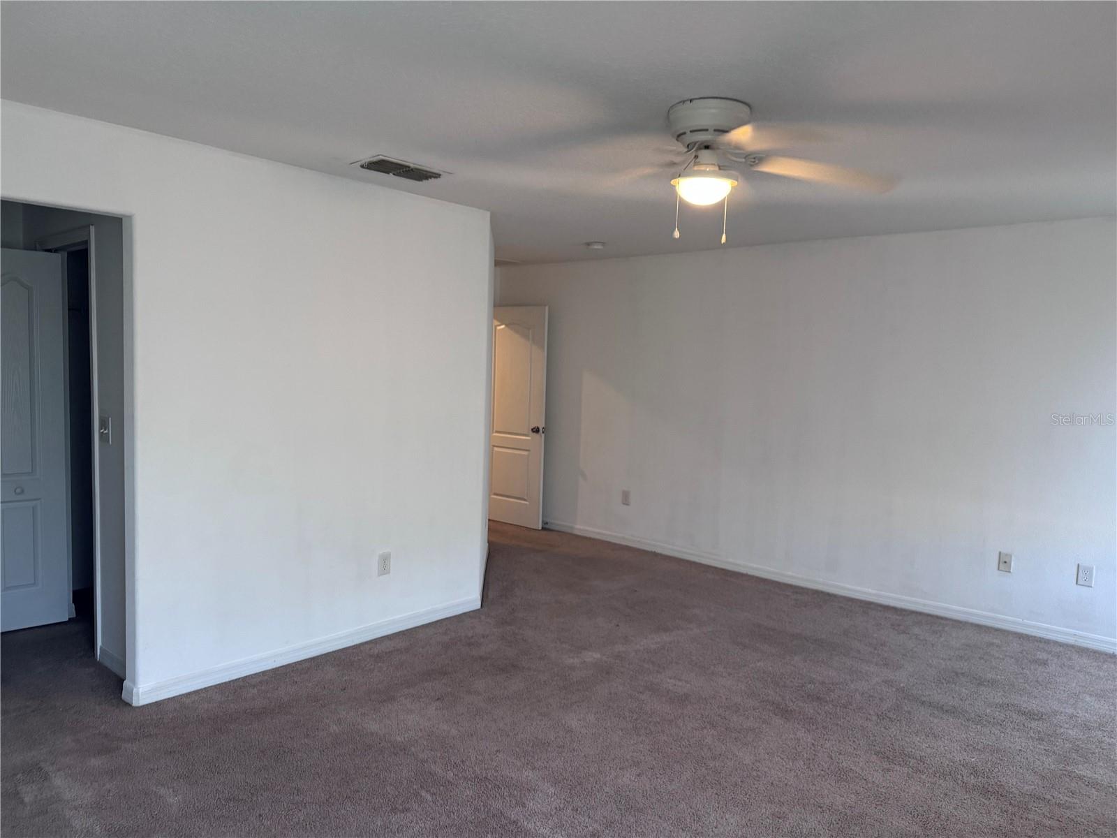 WYNDHAM LAKES ESTATES - Residential