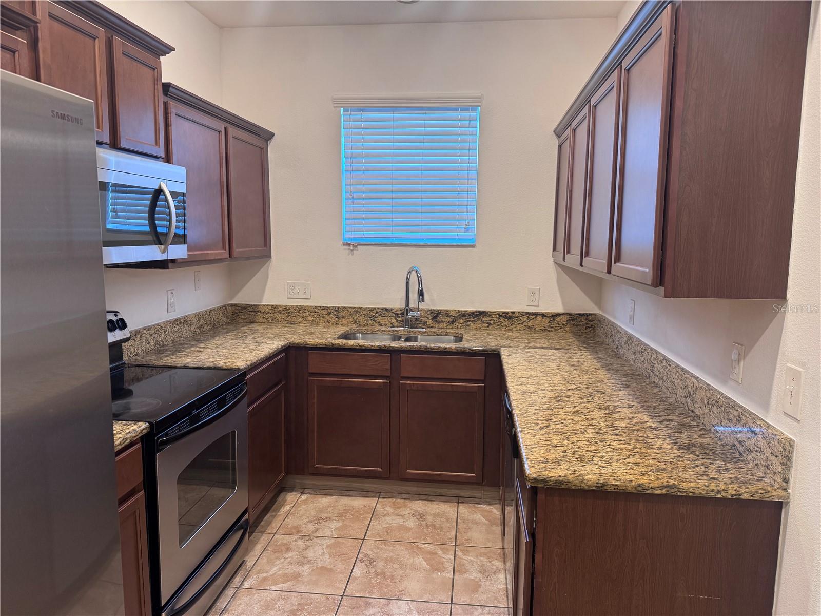 WYNDHAM LAKES ESTATES - Residential