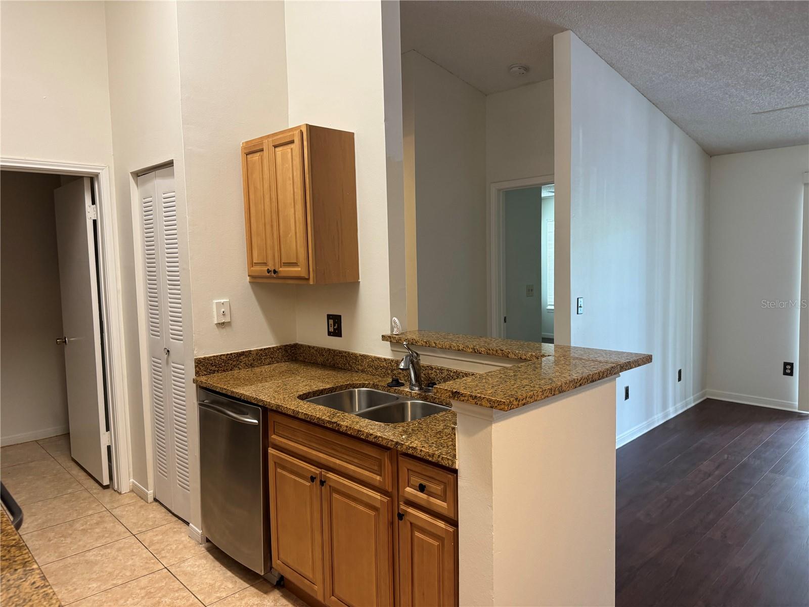 REGENCY PARK AT LAKE MARY A CONDO - Residential