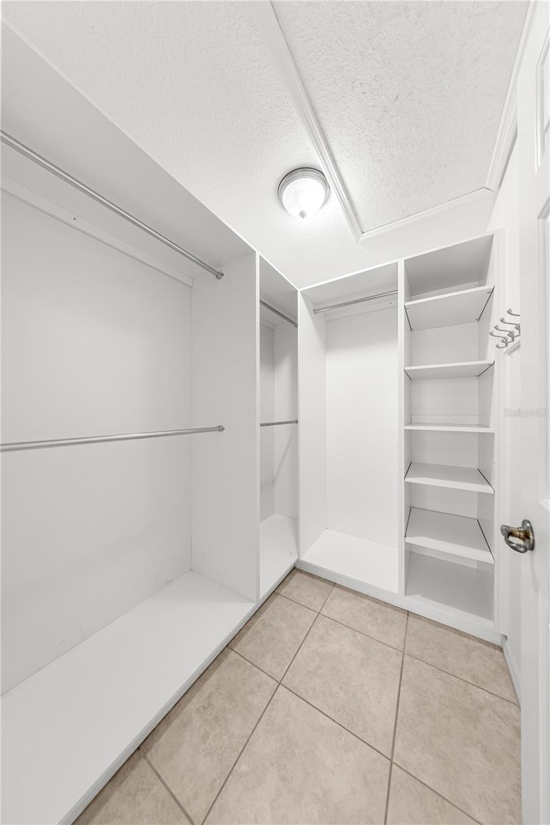 CASA PARK VILLAS - Residential