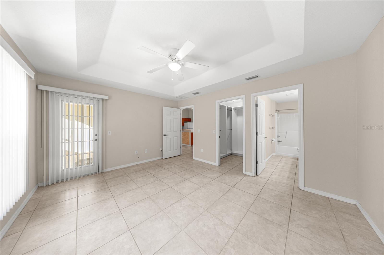 CASA PARK VILLAS - Residential