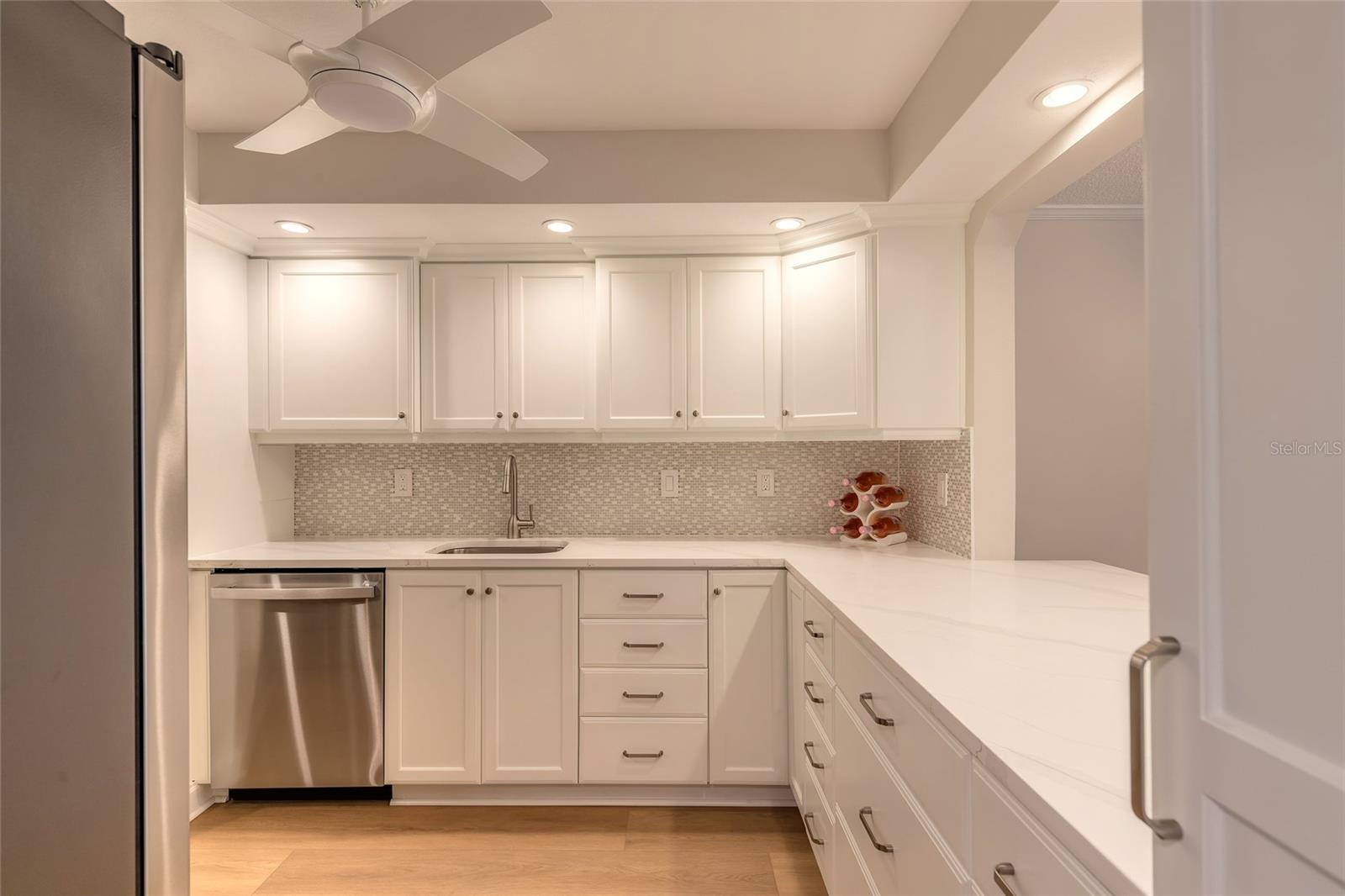 315 N CAUSEWAY D301