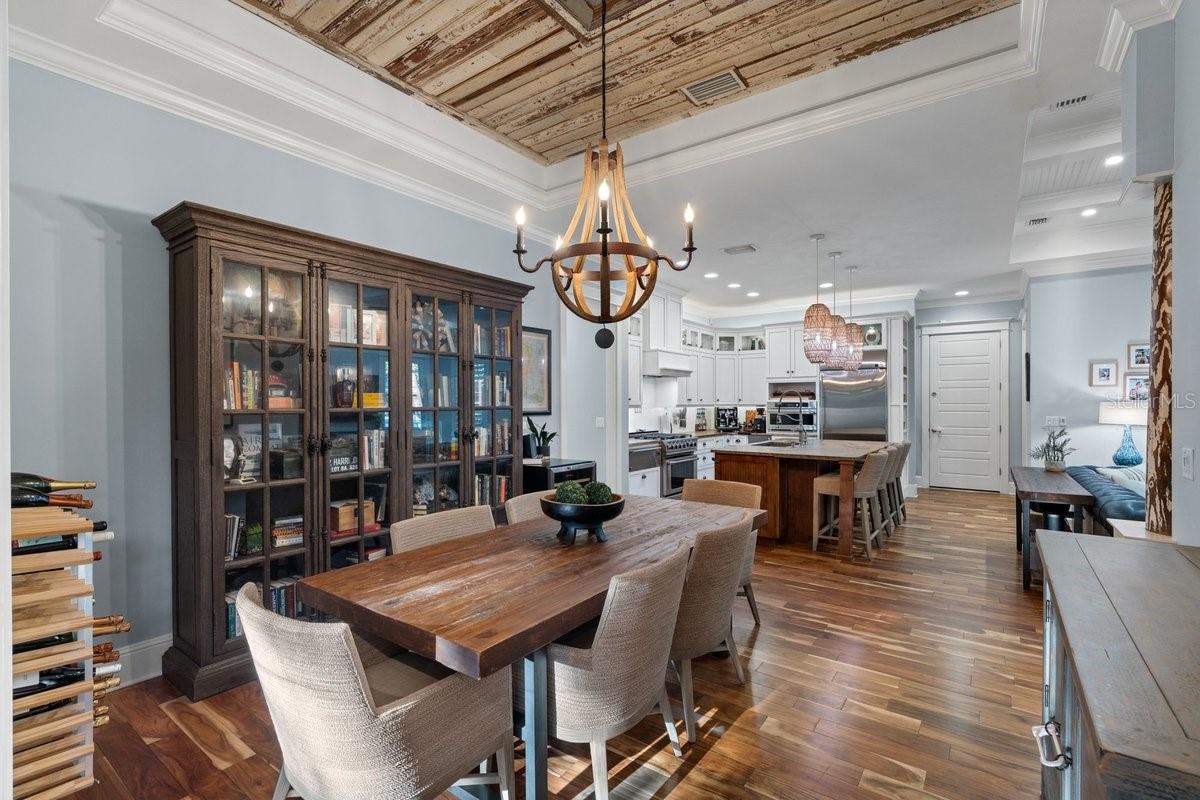 N HASTYS PONCE PARK - Residential