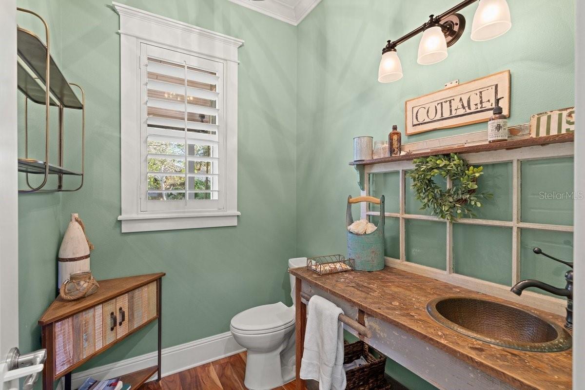 N HASTYS PONCE PARK - Residential