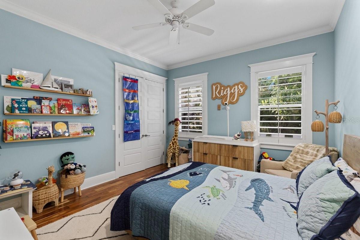 N HASTYS PONCE PARK - Residential