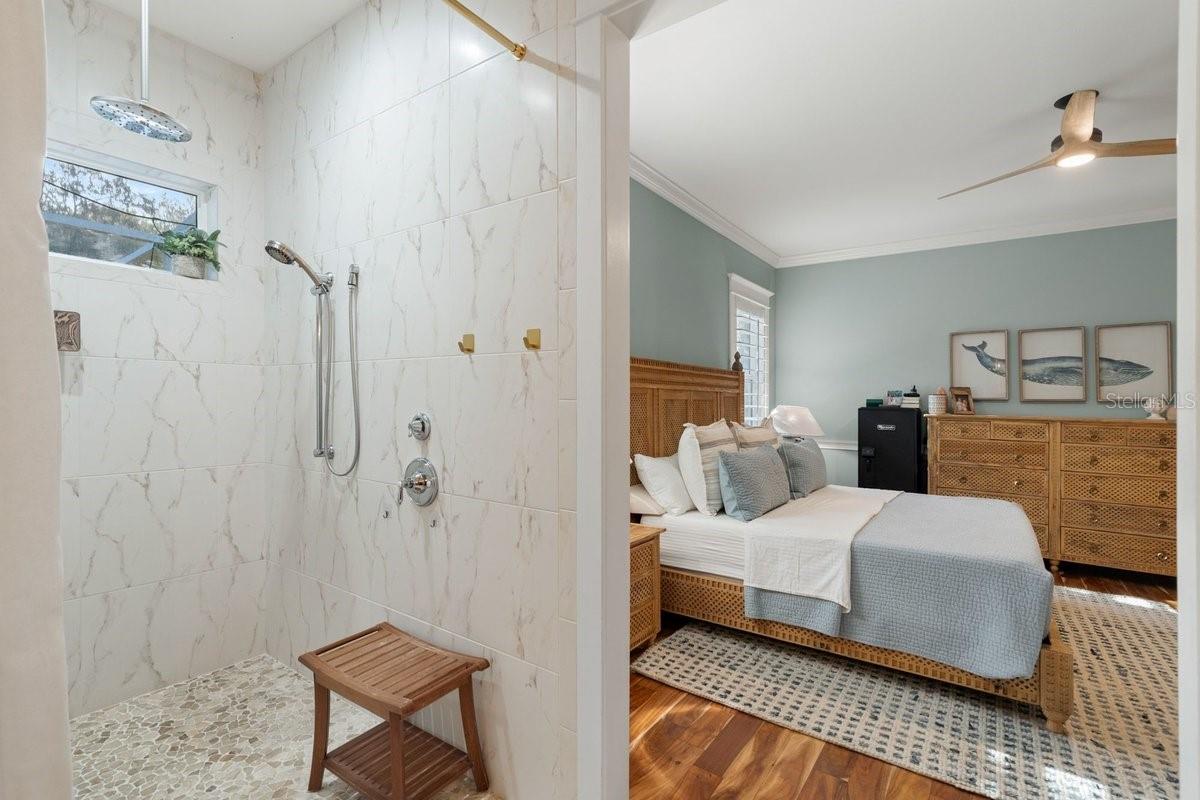 N HASTYS PONCE PARK - Residential