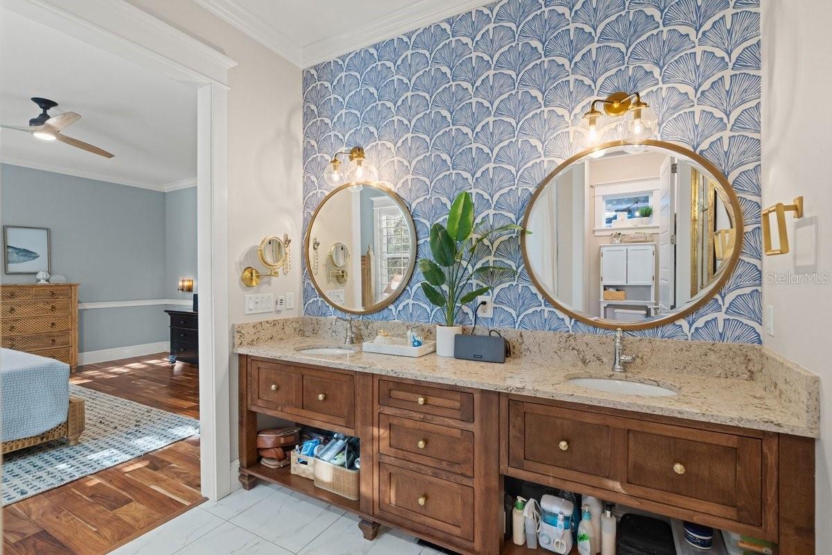 N HASTYS PONCE PARK - Residential