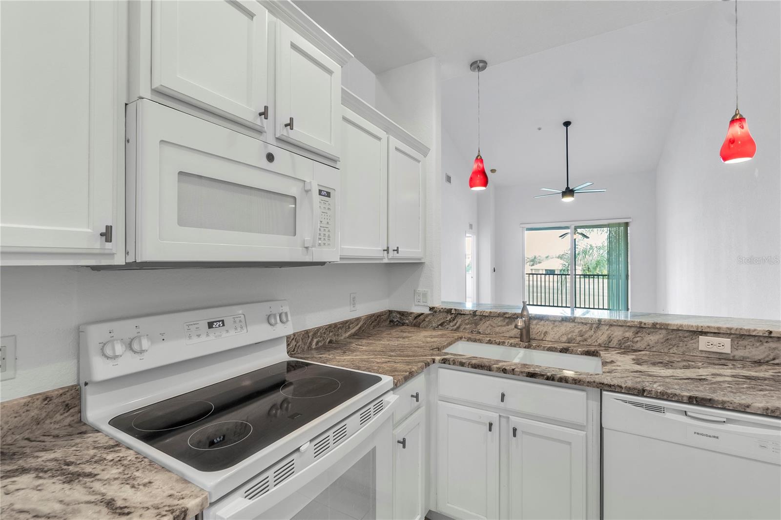 STONE HARBOUR I - Residential