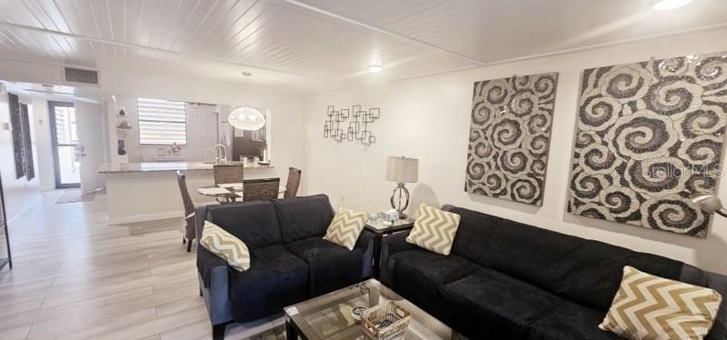 WILDEWOOD SPGS II-B - Residential Lease