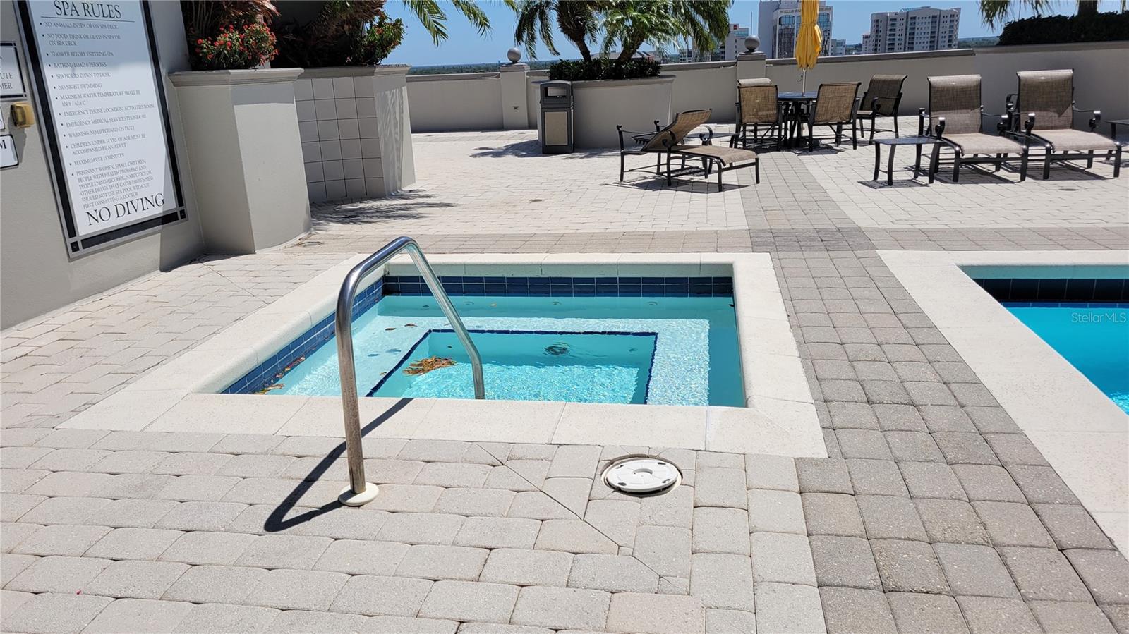 PLAZA AT 05 POINTS RESIDENCES - Residential Lease