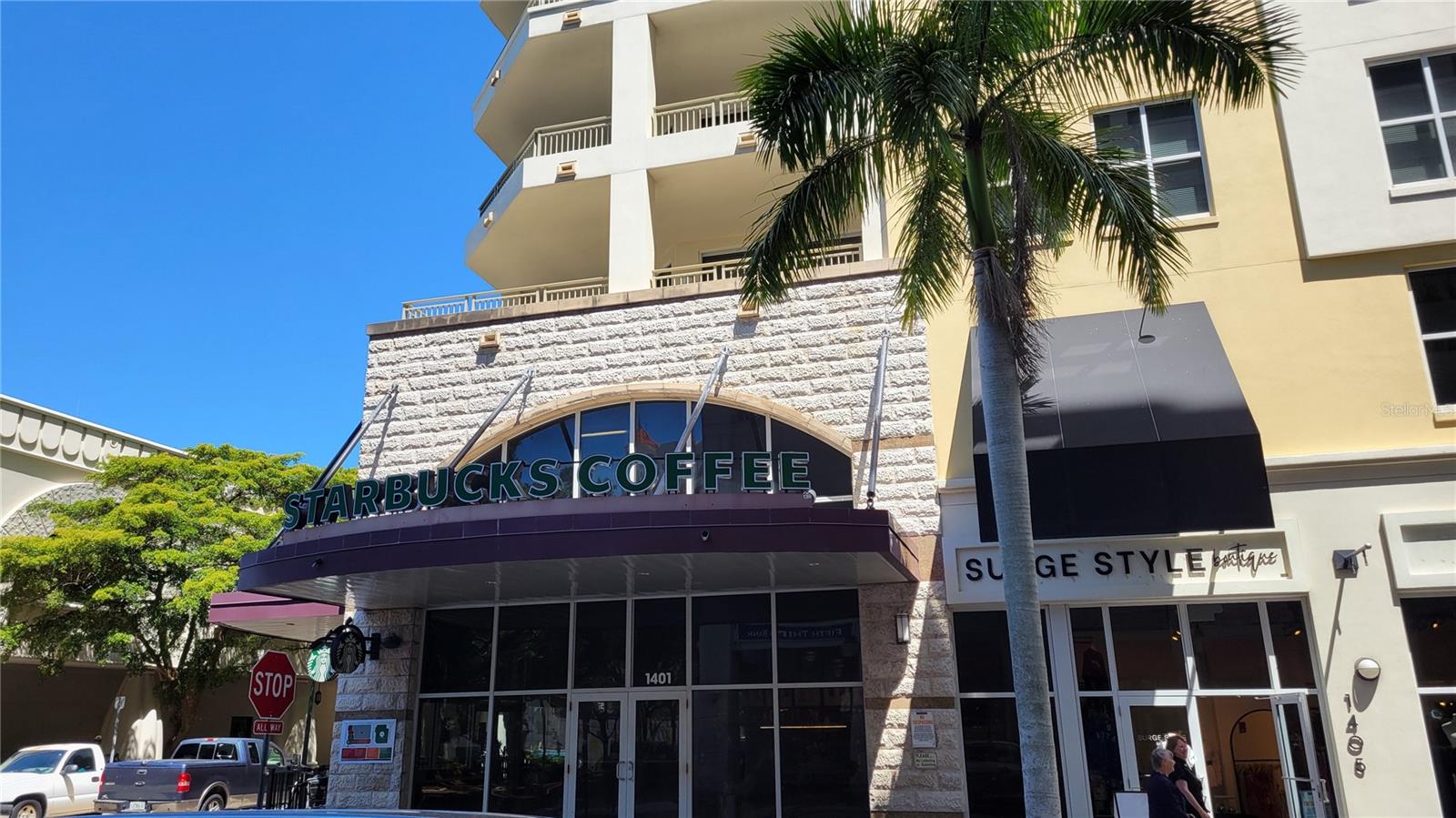 PLAZA AT 05 POINTS RESIDENCES - Residential Lease