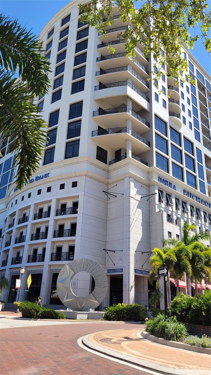 Discover the epitome of luxury and convenience with our exclusive rental opportunity in Sarasota, available May through December. Nestled on the corner of Main St and Central Ave, this contemporary corner unit sits on the 16th floor, just one level below the penthouse. Immerse yourself in the vibrancy of downtown Sarasota, where the finest amenities and attractions are merely steps away. This exquisite condo features a 2-bedroom, 2-bath split plan, designed with your privacy and comfort in mind. Upon entry, you are greeted by a generous foyer leading to an expansive Great Room. The 10-foot ceilings, coupled with floor-to-ceiling windows and nine-foot-high sliding glass doors, invite an abundance of natural light and offer stunning bay views. The space boasts porcelain floors, an 65” Samsung Frame TV, Apple HomeKit, electric blinds, and a large furnished corner terrace – perfect for entertaining or peaceful relaxation. The kitchen is efficient delight, equipped with granite countertops, a new galley-style sink, instant hot water, and pull-out cabinet drawers. Stainless steel appliances and an external-venting cooktop exhaust fan enhance your culinary experience. A granite breakfast bar elegantly separates the kitchen from the dining area, offering a cozy spot for casual meals. Retreat to the luxurious master bedroom, featuring wood floors, a large walk-in closet, and direct terrace access through 9-foot sliders, providing serene bay views. The master bath is adorned with travertine floors and a vanity desk, leading to the spacious walk-in closet. The second bedroom, offering maximum privacy, is adjacent to the second bathroom with a pocket door, effectively creating an en-suite setup. There is a queen size bed in this bedroom. This fully furnished unit ensures you feel right at home with all linens provided for the master bedroom, guest bedroom, and a queen-size living room couch, along with a fully equipped kitchen. Stand out with a dedicated laundry room, updated appliances, a tankless water heater, and additional storage. Enjoy the convenience of secured parking for one car. Security, water, and high-speed internet are included in this fabulous building in the heart of downtown Sarasota. The Plaza at 5 Points Residences redefines luxury with an array of concierge services and top-tier amenities on the 10th floor, including an overnight guest suite, a resort-style heated pool & spa, and an outdoor pavilion with a fireplace. The fitness center, clubroom with a bar, catering kitchen, and conference room elevate your living experience. Complimentary valet parking for guests and onsite dining at Element restaurant add to the allure. Seize this unique chance to reside in Sarasota’s heart, with Whole Foods, Starbucks, Selby Library, Florida Studio Theater, the historic Opera House, and over 25 restaurants within two blocks. The Sarasota Bayfront, Marina Jacks, St Armand's Circle, Lido Beach, and SRQ airport are all within easy reach. We offer flexible rental terms with a two-month minimum stay and special consideration for a 9-month rental. Don’t miss out on this unparalleled downtown living experience at the Plaza at 5 Points – where luxury meets location, fully prepared for your immediate comfort. NOW RENTED THRU JUNE 30, 2025. AVAILABLE JULY 5, 2025 THROUGH DECEMBER 2025. The rate for December 2025 is $12,000/month + tax. Call TODAY for your time in paradise!