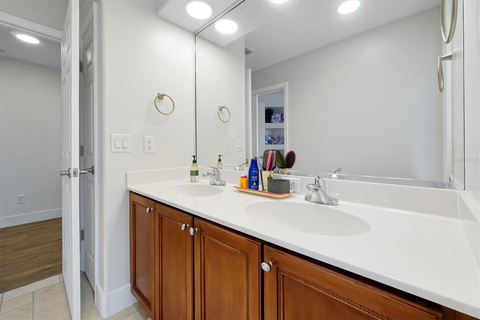 RESERVE AT BELMERE PH 02 - Residential