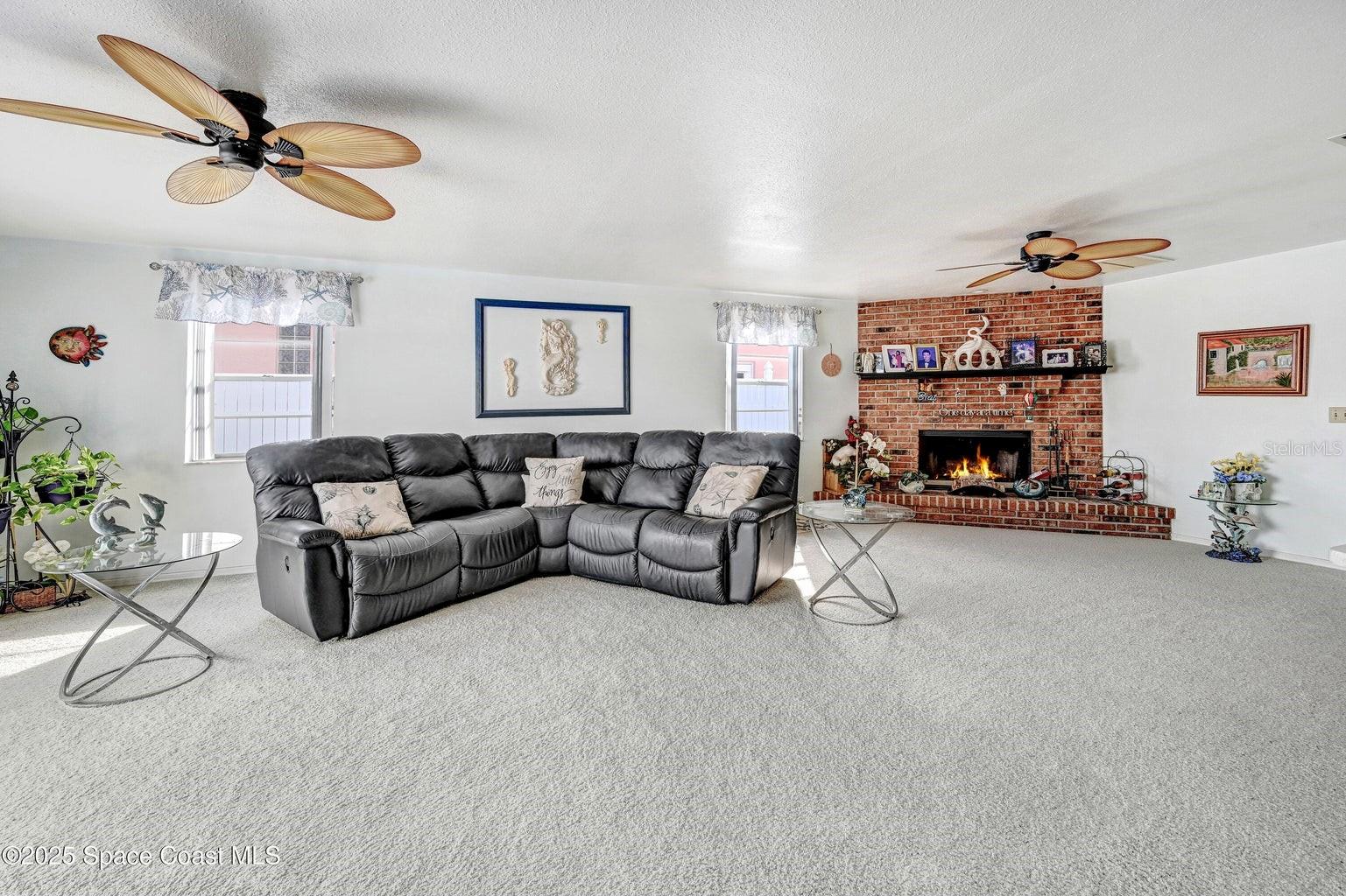 DIANA SHORES UNIT 10 - Residential