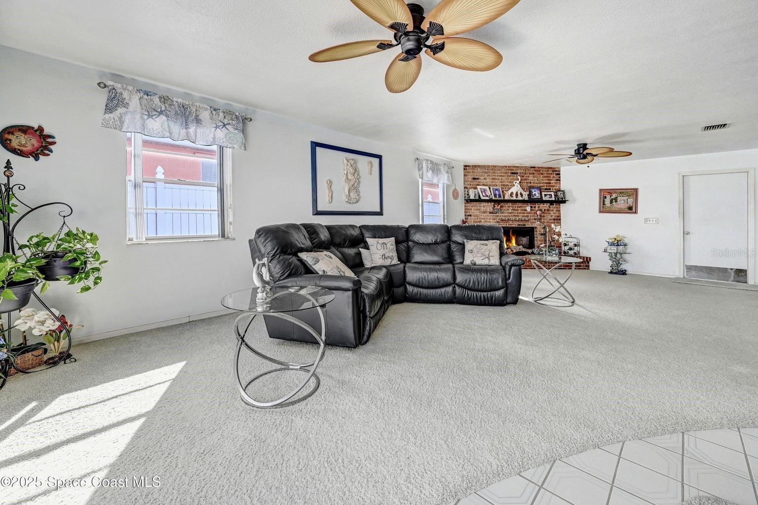 DIANA SHORES UNIT 10 - Residential