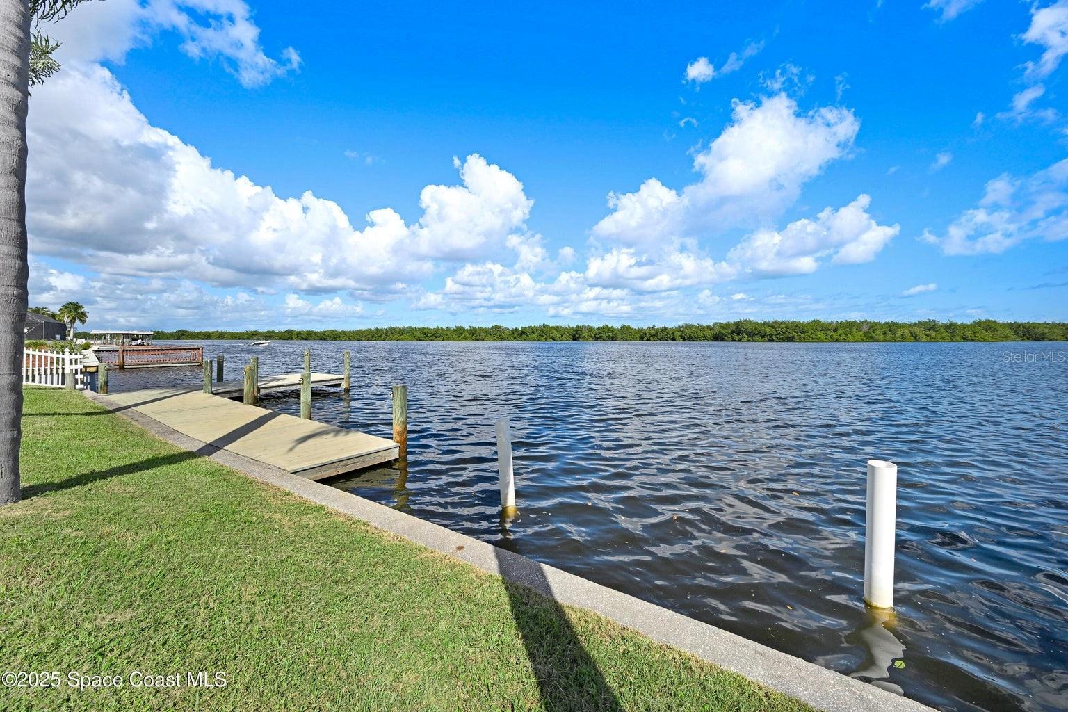 DIANA SHORES UNIT 10 - Residential