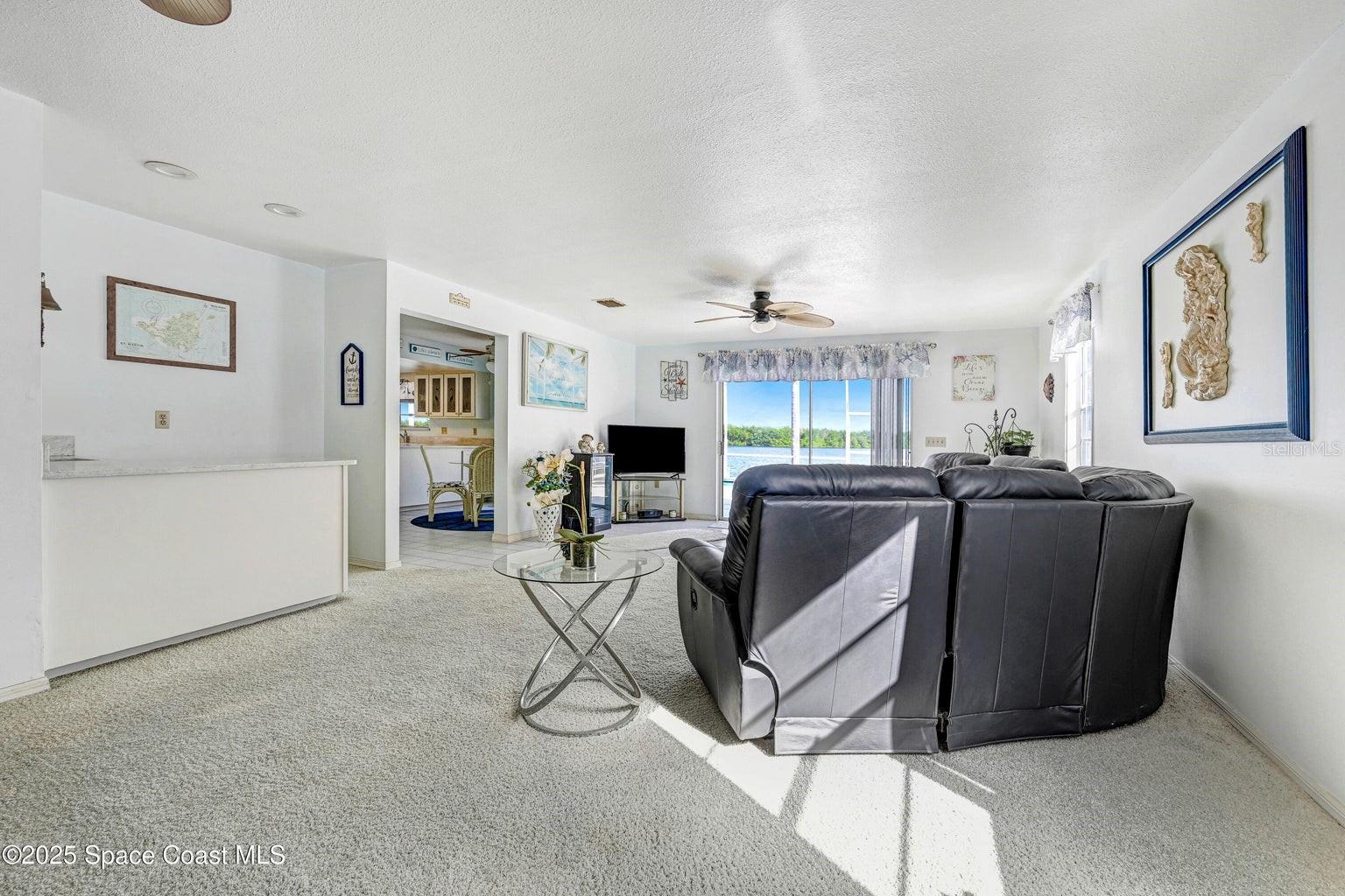 DIANA SHORES UNIT 10 - Residential