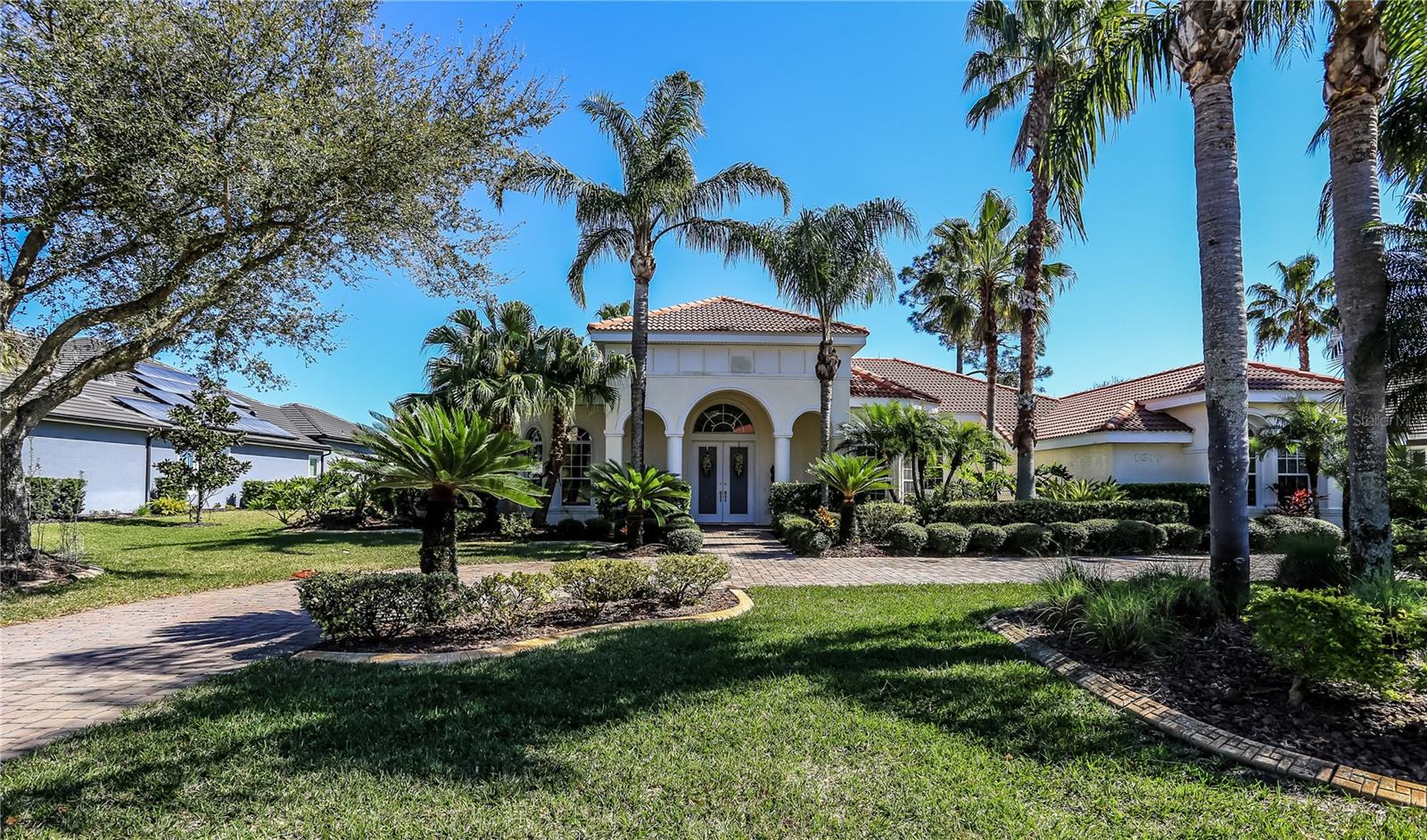 1317 DOVERCOURT LANE