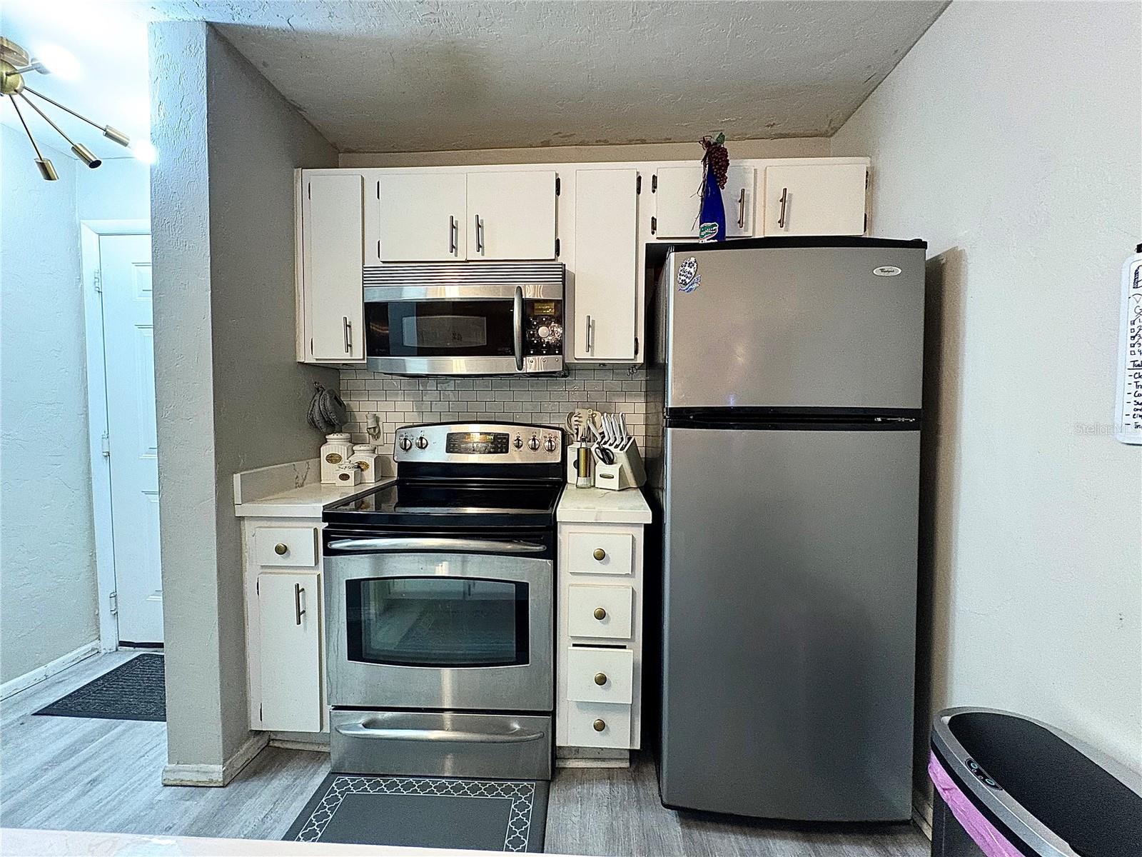 4000 SW 23RD STREET 3-205