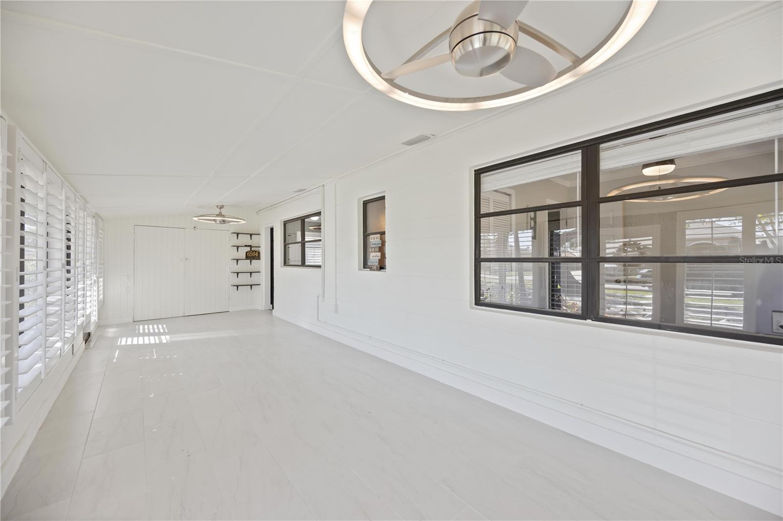 MARINELAND - Residential