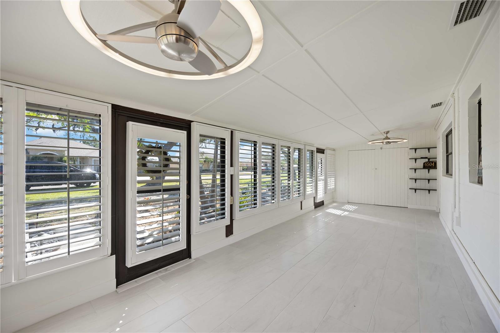 MARINELAND - Residential