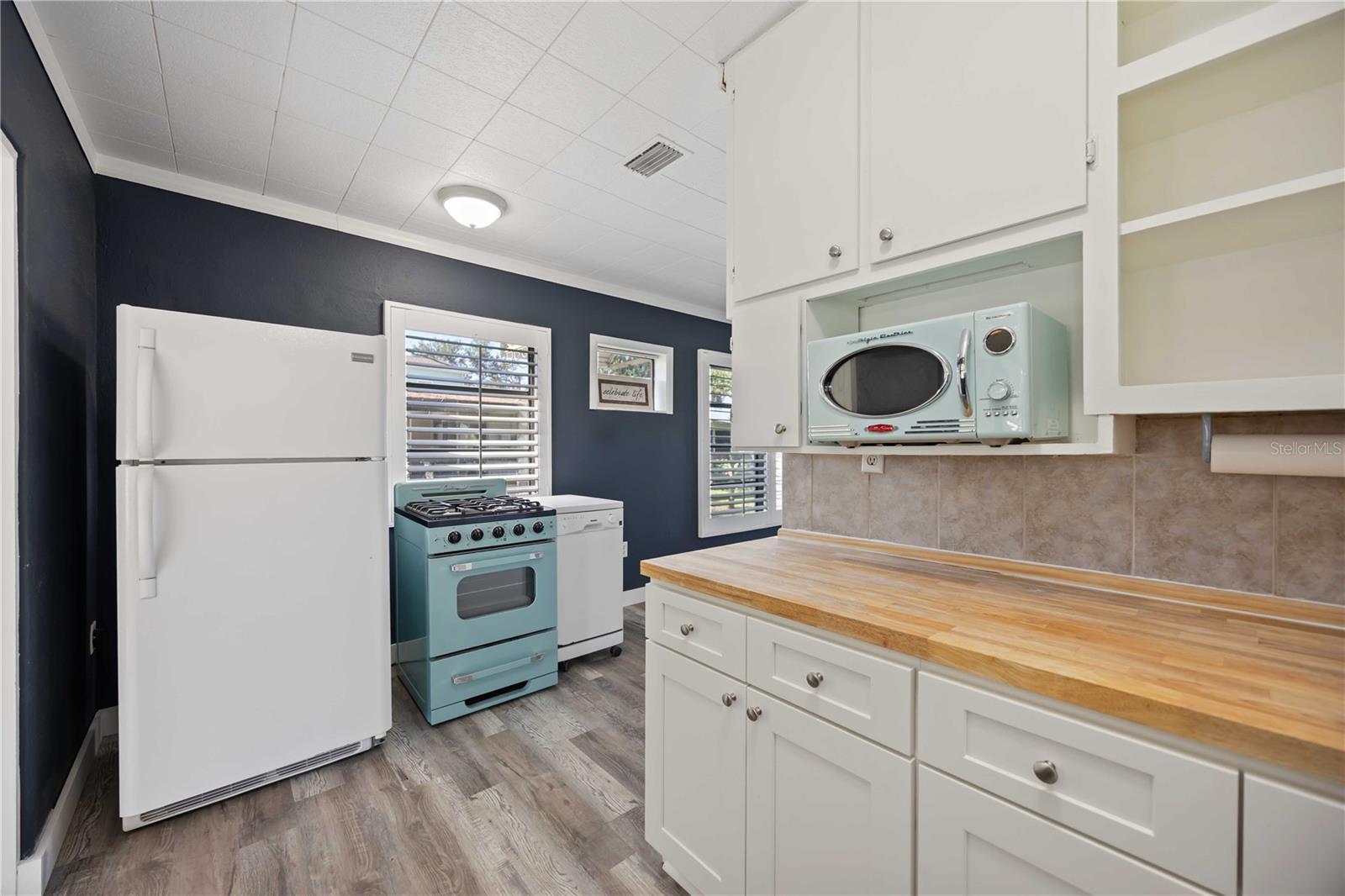 MARINELAND - Residential