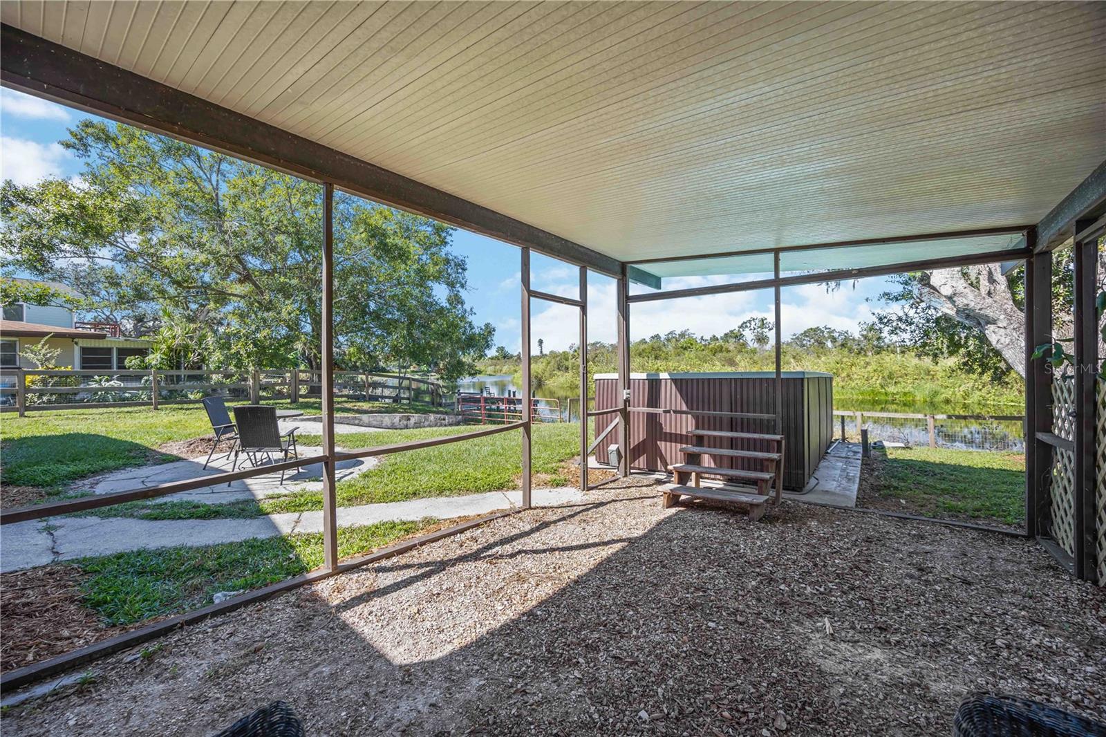 MARINELAND - Residential