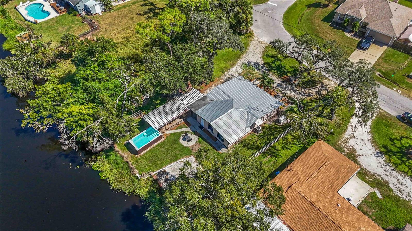 MARINELAND - Residential