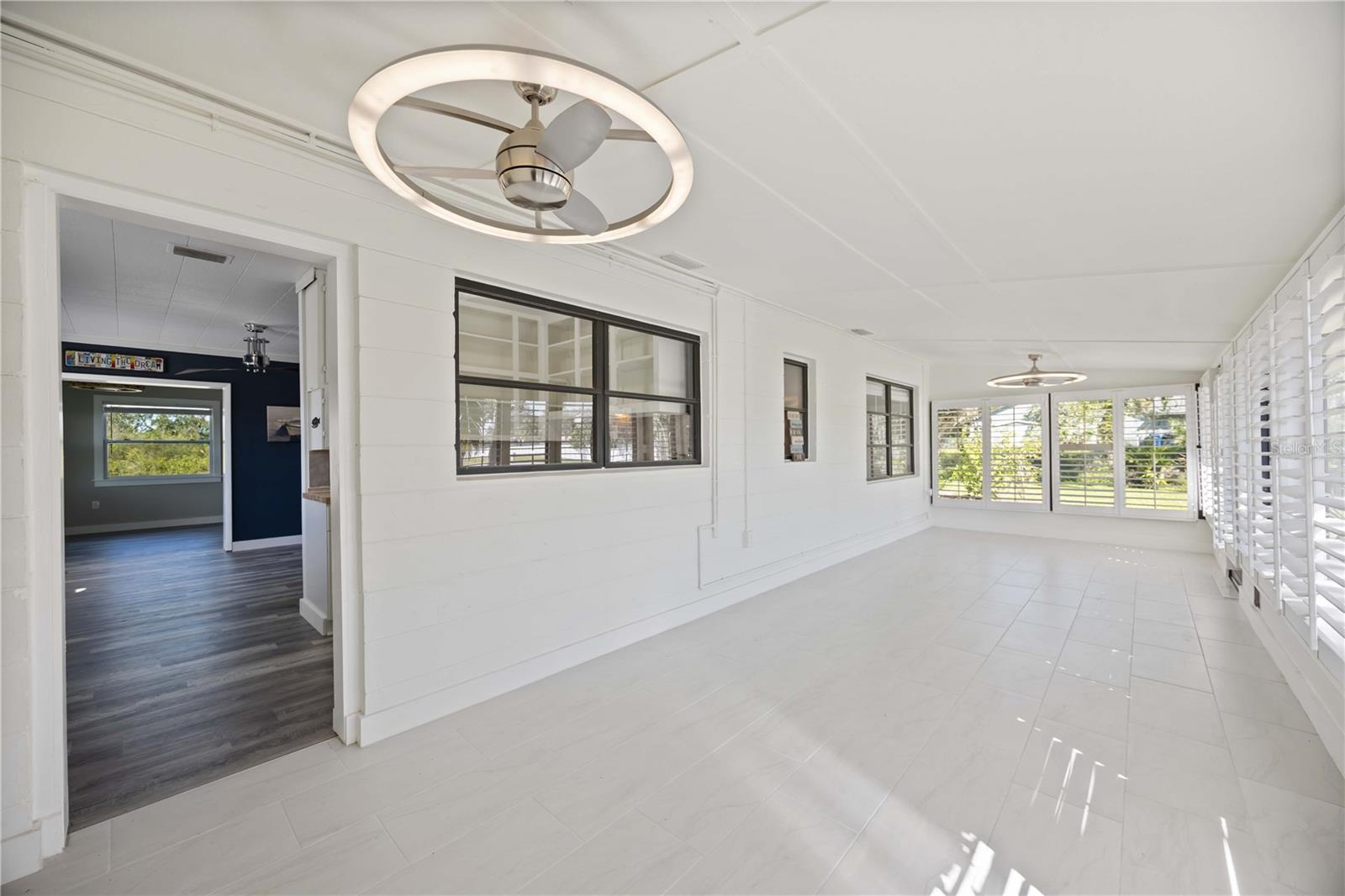 MARINELAND - Residential